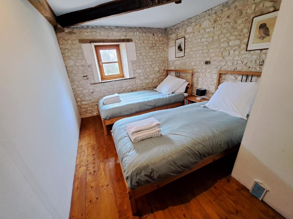 Le Moulin Etourneau - 3 Avec 2 Piscines * Champagnac (Charente-Maritime)